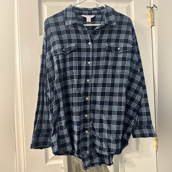 Old Navy Tops - Old Navy The Boyfriend Flannel shirt size XL